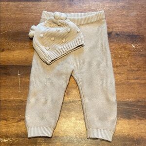 Adorable Loomsake 100% Cotton Knit Baby Hat and Pants - Beige Size 6-9 months